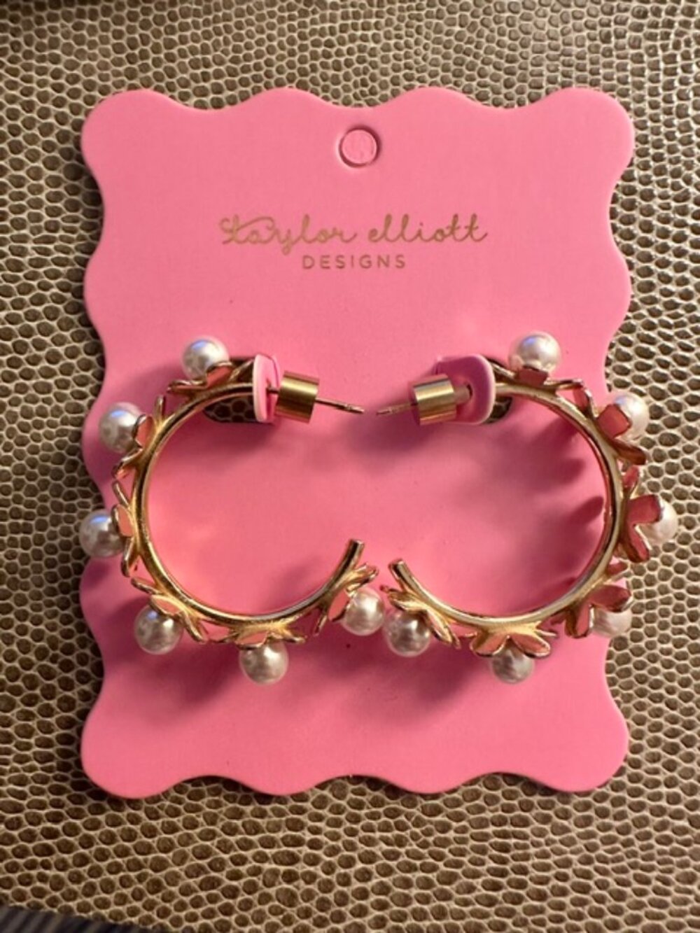 Kali Pearl Hoops | Taylor Elliott Designs